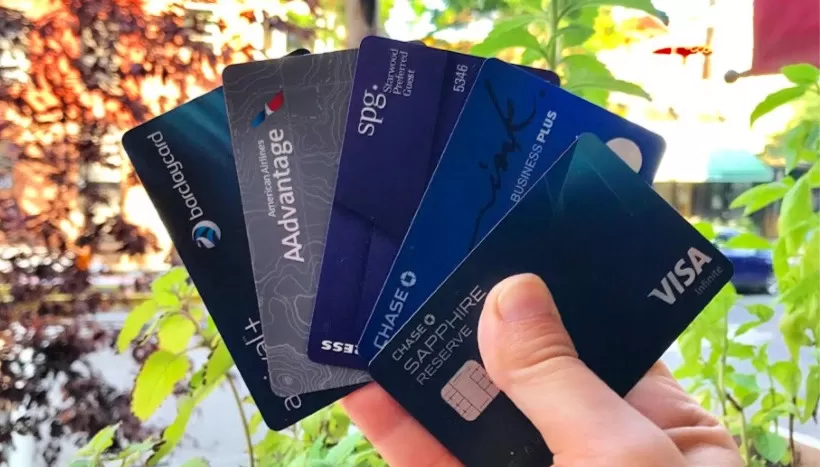 Rewarding-travel-credit-cards-in-world.webp